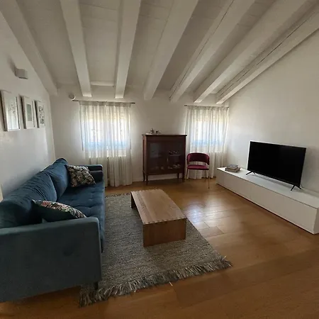 Mansarda Munari In Centro A Cornuda, Tra Le Colline Prosecco Apartment